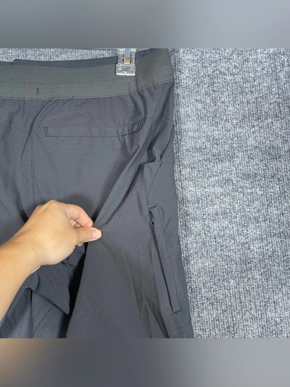 The North‎ Face Mens 30 Charcoal Gray Active Performance Hiking Shorts